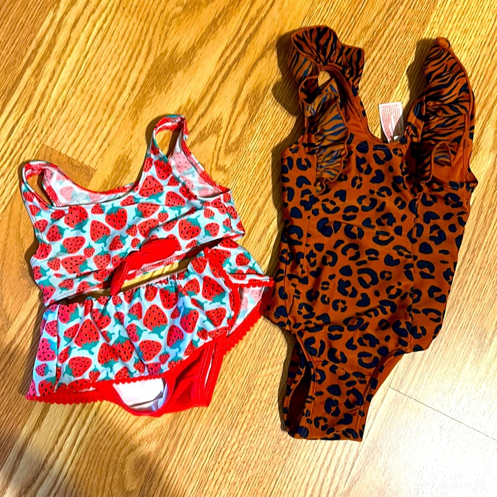 Girls swim 2T lot